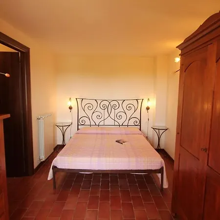 Appartamento Casa Sara Con Wifi E Piscina Comune, A 2 Km Dal Mare
