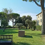 Casa Sara Con Wifi E Piscina Comune, A 2 Km Dal Mare *