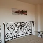 Casa Sara Con Wifi E Piscina Comune, A 2 Km Dal Mare צ'צ'ינה