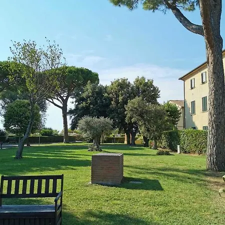 Casa Sara Con Wifi E Piscina Comune, A 2 Km Dal Mare *