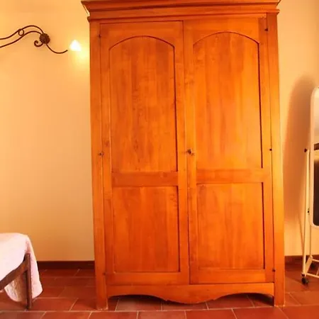 Casa Sara Con Wifi E Piscina Comune, A 2 Km Dal Mare Apartment