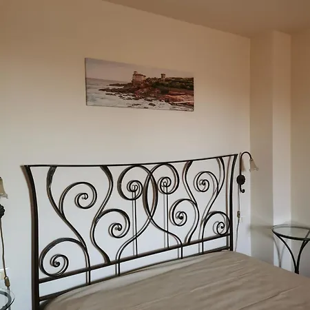 Casa Sara Con Wifi E Piscina Comune, A 2 Km Dal Mare Cecina (Livorno)