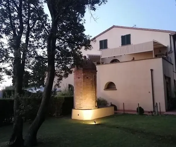 Casa Sara Con Wifi E Piscina Comune, A 2 Km Dal Mare Lejlighed Cecina (Livorno)