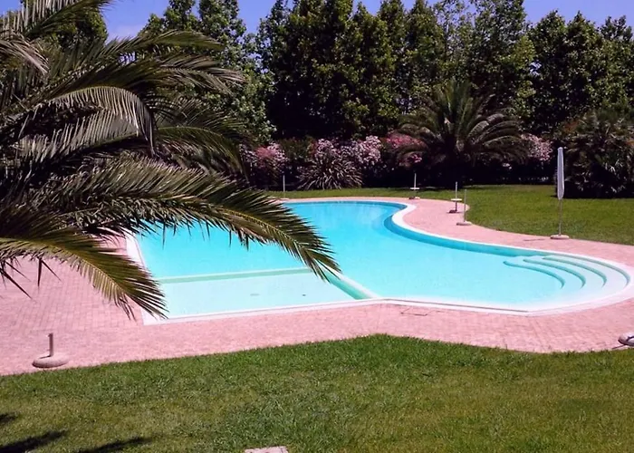 Lejlighed Casa Sara Con Wifi E Piscina Comune, A 2 Km Dal Mare